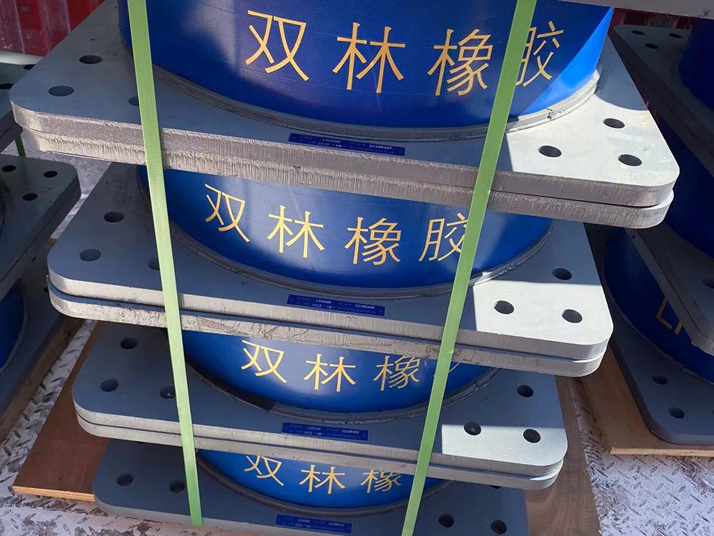 泸定县HDR高阻尼隔震支座