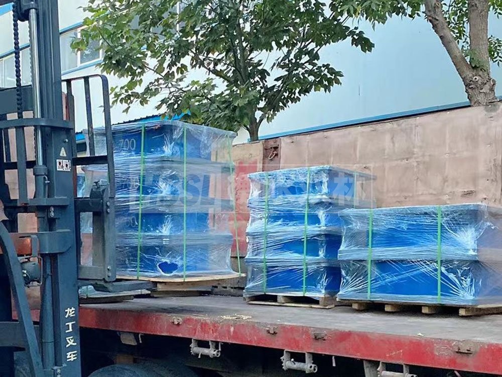 建筑水平力分散力型LNR橡胶支座
